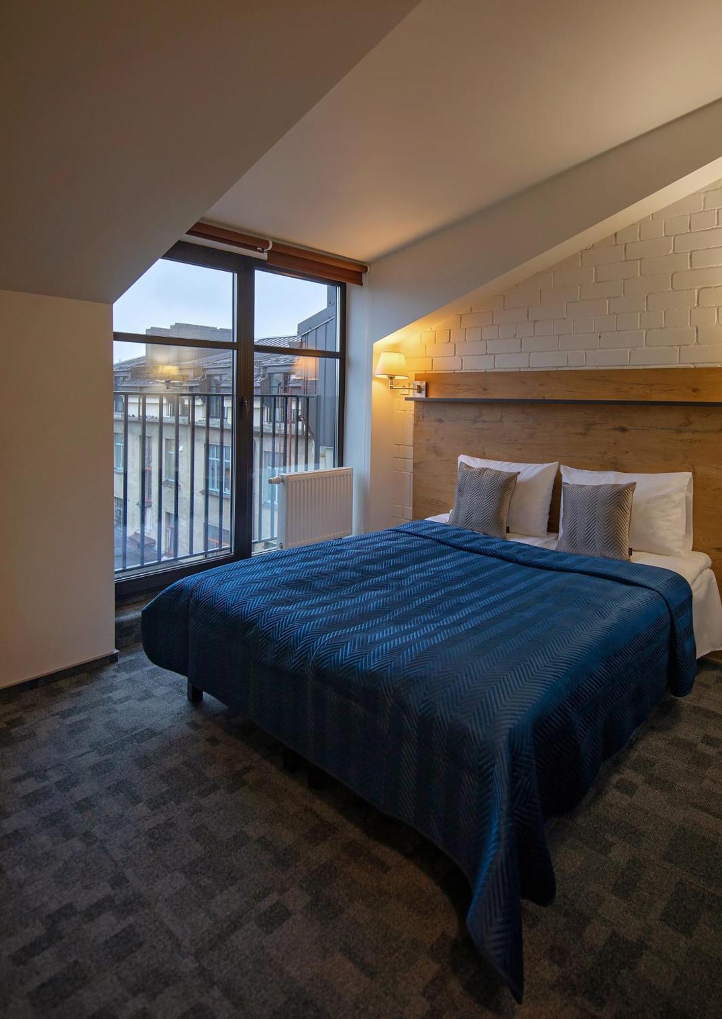 Loft Inn Self-Check In วิลนีอุส ภายนอก รูปภาพ